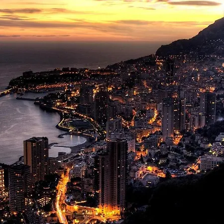 Monaco Flats Apartman